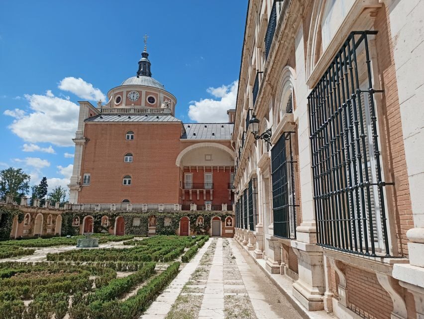 Aranjuez: Royal Palace Guided Tour - A Closer Look at the Experience