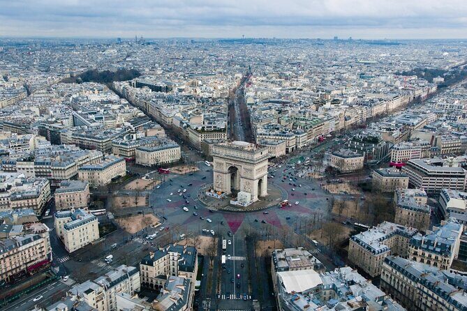 Arc de Triomphe and Seine River Cruise - FAQ