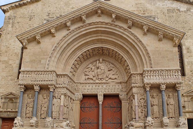 Arles: 2-Hour Private Walking Tour - Breaking Down the Itinerary