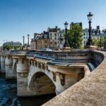 Arrival Transfer: Paris Train Stations to Paris Hotels by Van - Additional Practical Details