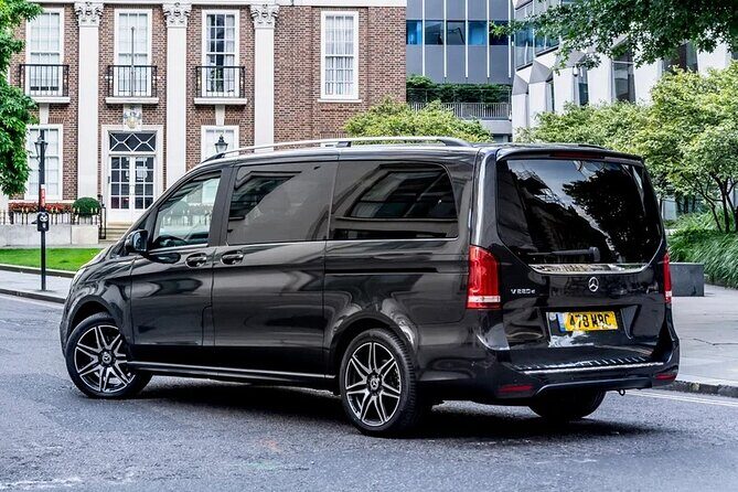 Arrival Transfer Valencia Airport VLC to Valencia City by Minivan - FAQ