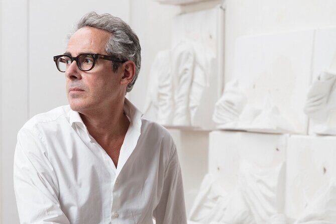 Artistic Immersion: Meet Franck SADOCK in his Studio - Exploring the Itinerary and Setting