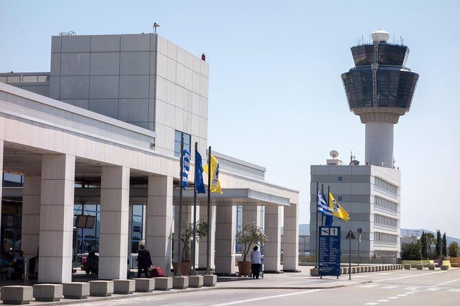 Athens Airport Private Transfer to Piraeus Port with Meet & Greet - Who Is This Service Best For?