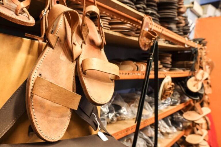 Athens: Local Markets with Artisanal Crafts Walking Tour - Authenticity and Value