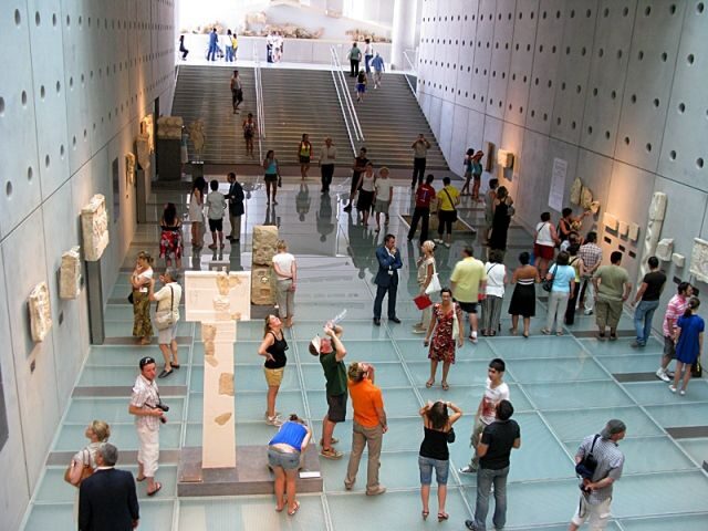 Athens Private Sightseeing Minibus Tour with Lunch - Who Will Love This Tour?