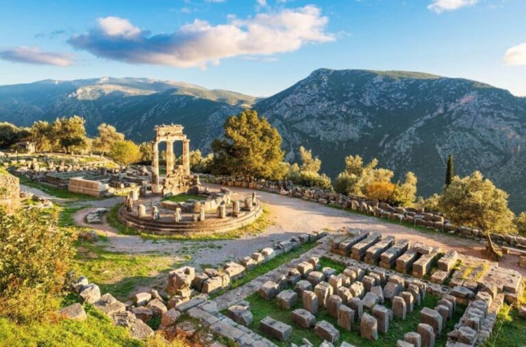 Athens: Thermopylae, Delphi & Meteora Private Tour with Meal - Authenticity and Value