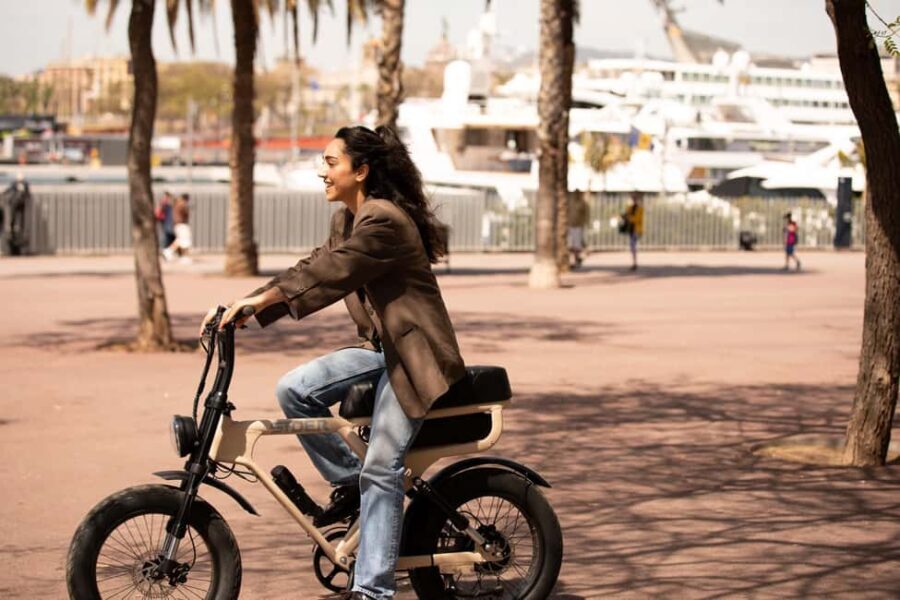 Award winning Electric Fatbike Rental Barcelona (4 hours) - Experience in Detail: An In-Depth Look at the Barcelona Fatbike Rental