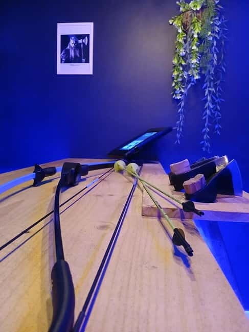 AXE THROWING TENERIFE - Who Will Love This?