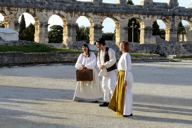 Badass People in Pula Private Walking Tour