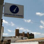 Baños de la Encina: Bury al-Hamma Castle Guided Tour - Who Should Book This Tour?