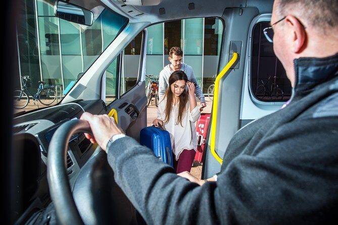 Barcelona Airport Taxi Transfer (Any Hotel in Barcelona to Airport) - Why Choose This Transfer in Barcelona?