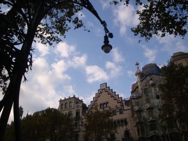 Barcelona: Art Nouveau & Gaudí Tour - Highlights of the Tour