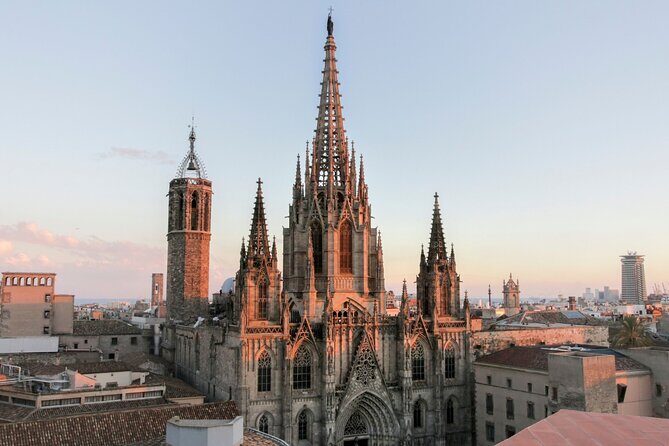 Barcelona Cathedral: Ticket, Guided Tour, Terrace + VR Experience - The Sum Up: Is This the Right Tour for You?
