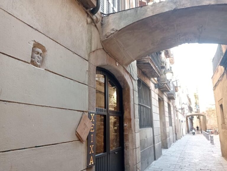 Barcelona: Curious Legends and Traditions of Old Town Tour - What Makes This Tour Special?