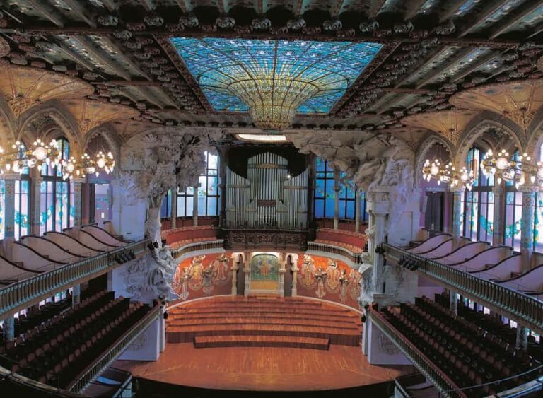 Barcelona: Gastromodernist Nights at the Palau de la Música Catalana - A Detailed Look at the Experience