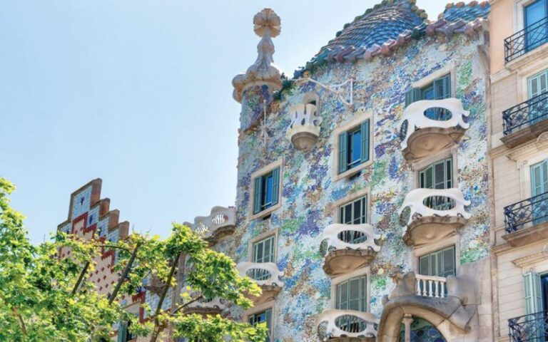Barcelona: Gaudí Sightseeing Guided Segway Tour - Why This Tour Offers Great Value