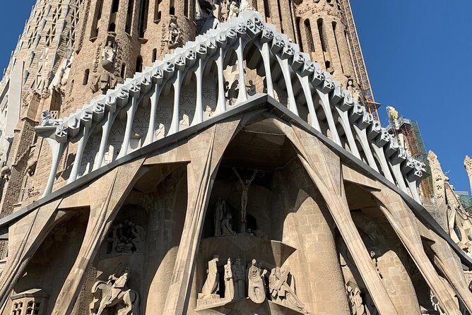 Barcelona: Gothic Paths, Tapas & Sagrada Familia Private Tour - Possible Drawbacks and Considerations