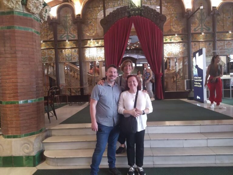 Barcelona: Gothic Quarter Legends Walking Tour with Tapas - Analyzing the Value