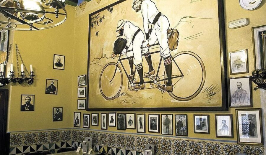 Barcelona: Gothic Quarter Walking Tour & Coffee Tasting - What you get for the price