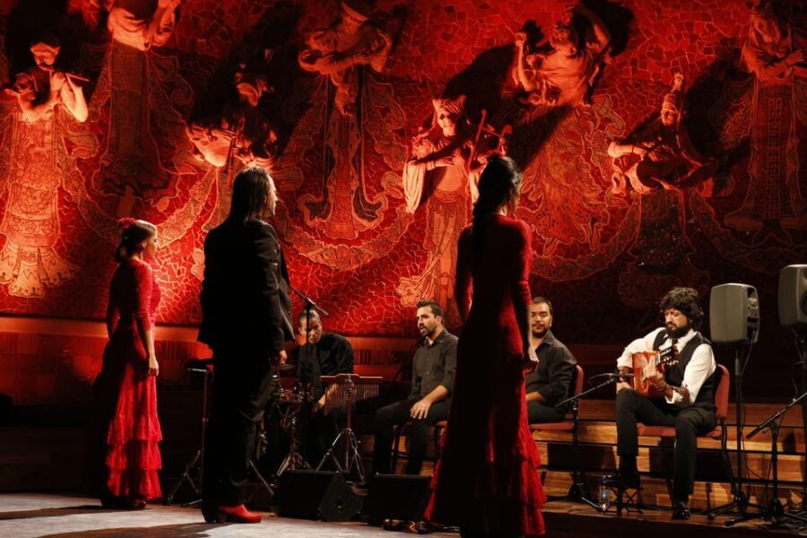 Barcelona: Gran Gala Flamenco Show Entry Ticket - An In-Depth Look at the Flamenco Night in Barcelona