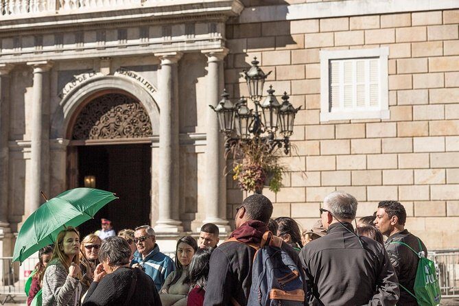 Barcelona Highlights and Montserrat with Cog-Wheel Train - Transportation and Group Dynamics