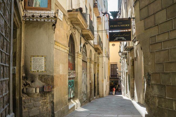Barcelona Jewish & Gothic Tour - summer Deal Now on - Key Points