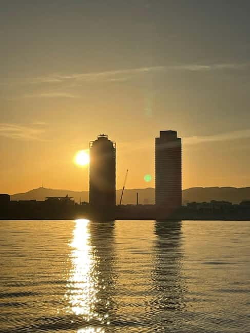 Barcelona: Luxury Sunset Sailboat Tour from Port Olimpic - The Itinerary in Depth