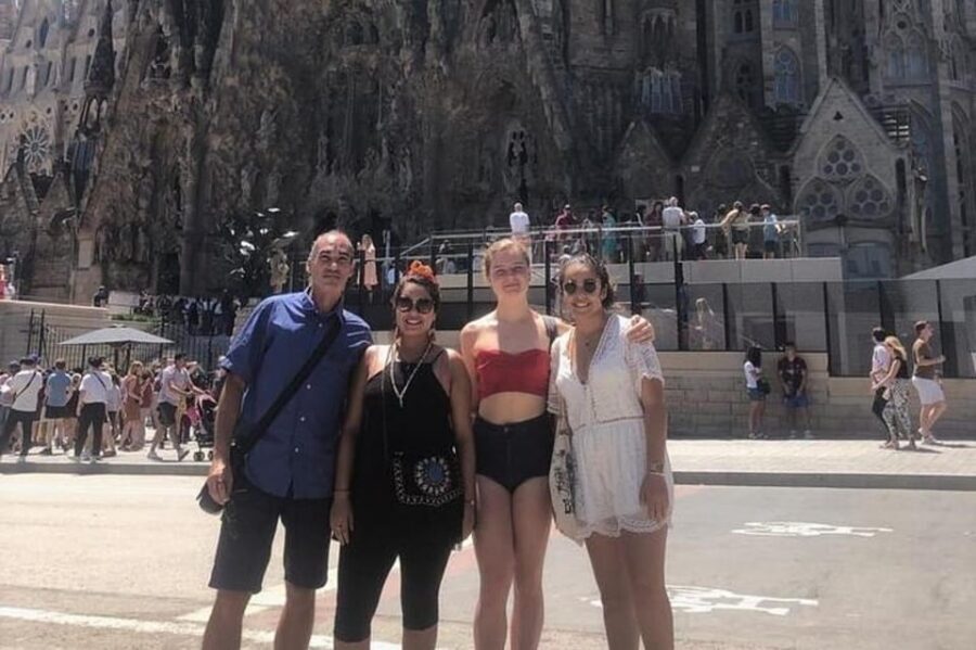 Barcelona : Montjuic Walking tour With A Guide - What Travelers Say
