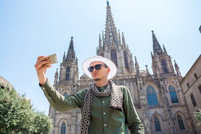 Barcelona Old Town Walking Tour & Optional Casa Battlo Ticket - Practical Details That Matter