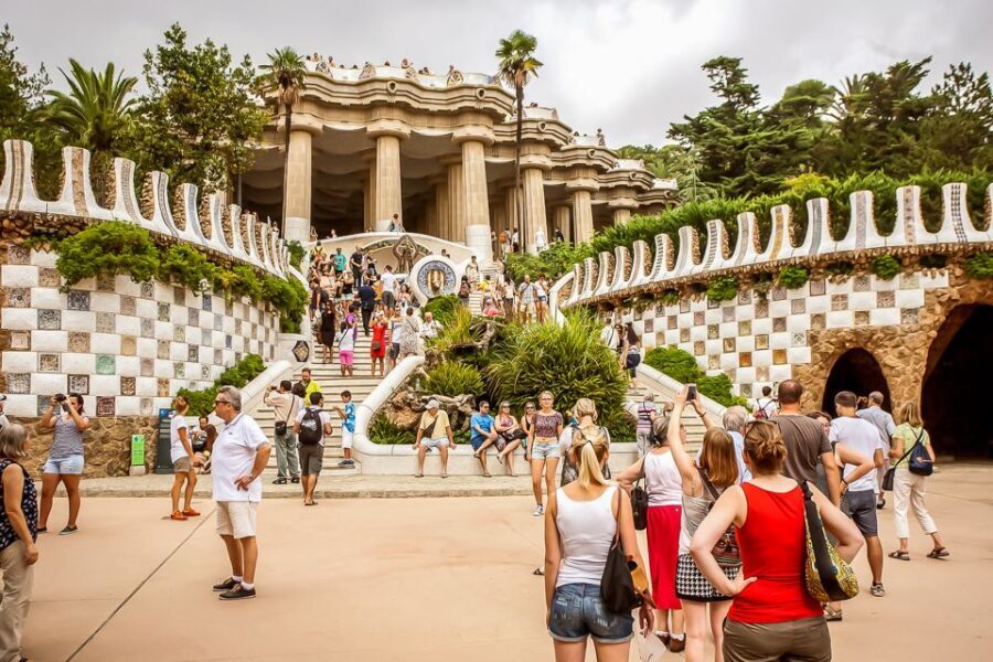 Barcelona: Park Güell Admission Ticket - Who Should Consider This Tour?