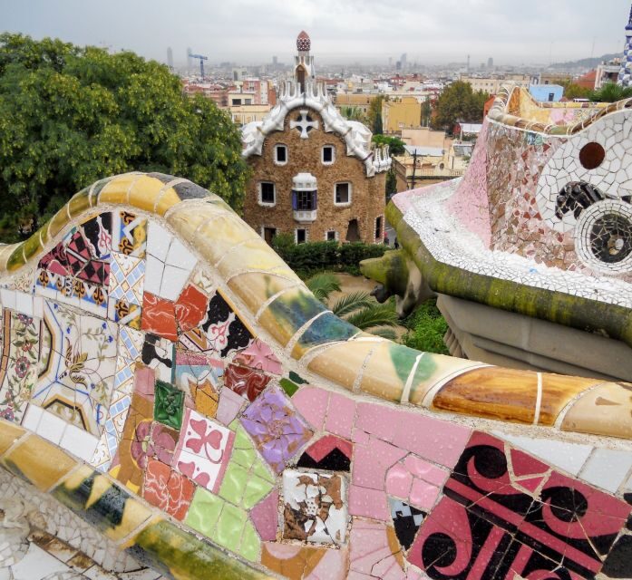Barcelona: Park Güell & Sagrada Familia Guided Tour