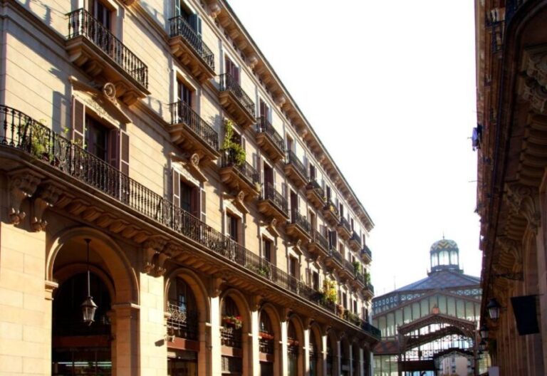 Barcelona: Picasso Museum Guided Tour - The Value of Skip-the-Line and Guided Tour