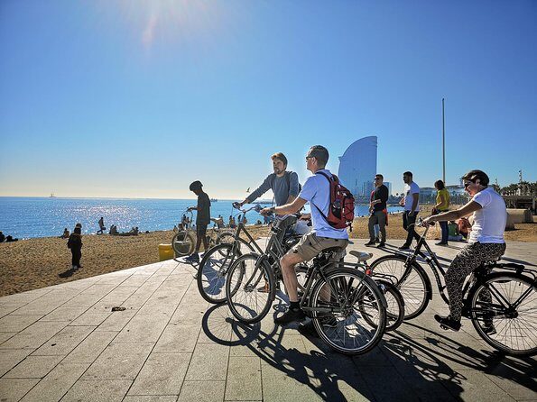 Barcelona Private Bike/eBike Tour & Sagrada Familia Tickets - Exploring Barcelona by Bike: An Unconventional Approach