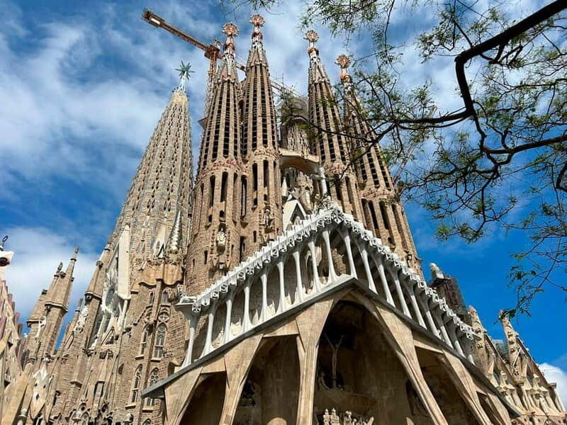Barcelona: Private DAY TRIP Personalized City Tour - Is It Worth the Price?