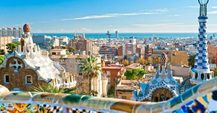 Barcelona: Private Sagrada Familia and Park Guell Tour - Discovering Gaudí’s Masterpieces: An In-Depth Review