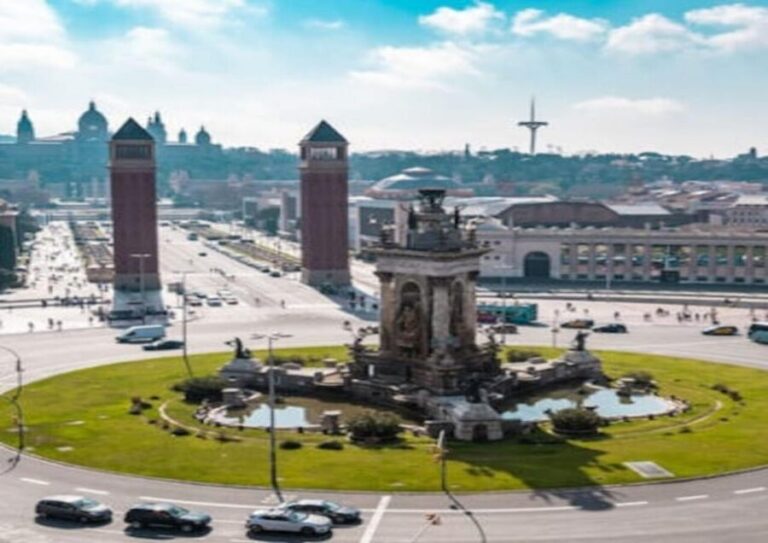 Barcelona: Private Tour Barcelona, Montjuic & Palau - The Practicalities and Value