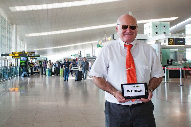Barcelona Private Transfer from El Prat Airport to Cruise Terminal - Key Points