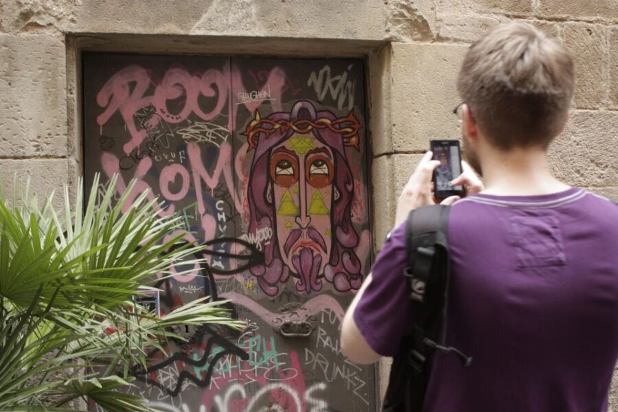 Barcelona: Raval Street Art and Graffiti Walking Tour - A Closer Look at the Raval Street Art Tour