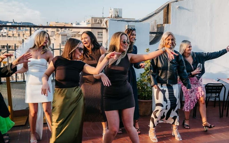 Barcelona: Rooftop Salsa Class with Bottomless Sangria - Who Will Love This Tour?