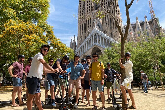 Barcelona Sagrada familia Electric Scooter or E-Bike Tour - A detailed look at the experience