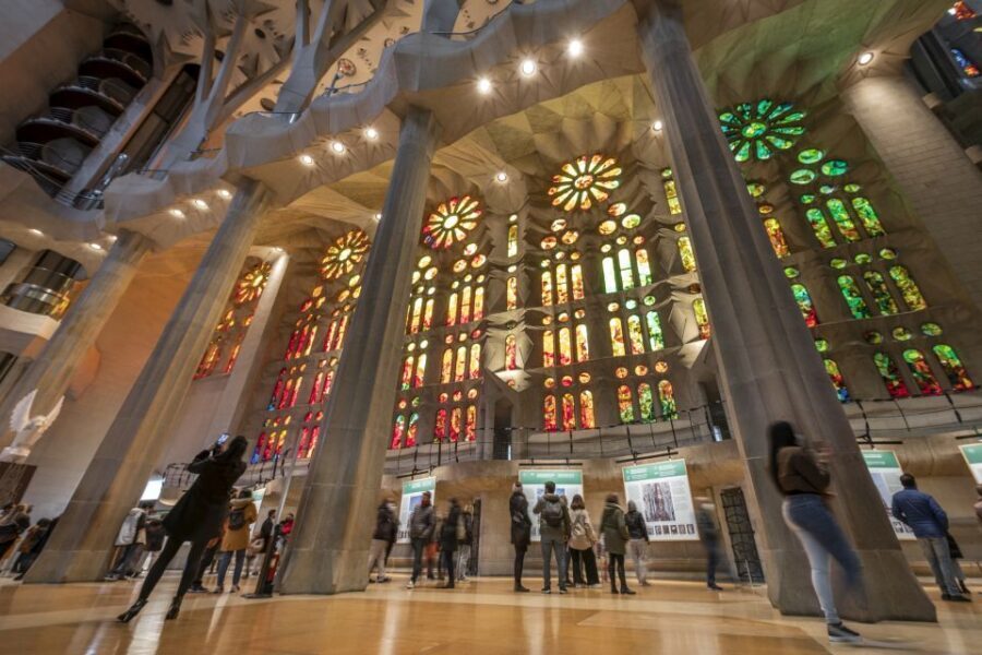 Barcelona: Sagrada Familia Entry Ticket with Audio Guide - Discovering Gaudí’s Masterpiece in Barcelona