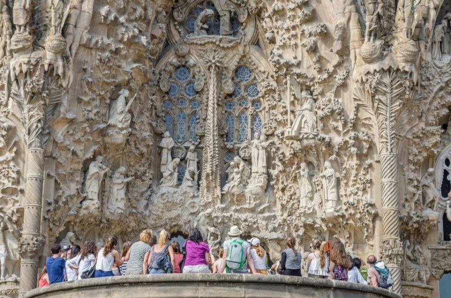 Barcelona: Sagrada Familia Fast Track Guided Tour - Final thoughts: Is this tour worth it?