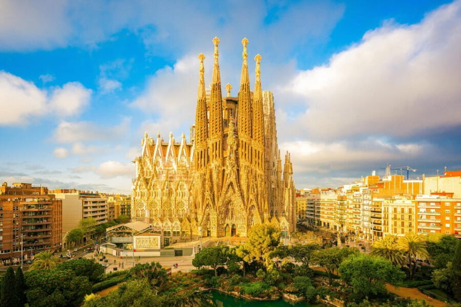 Barcelona: Sagrada Familia Priority Access Guided Tour - Real Reviews, Real Insights