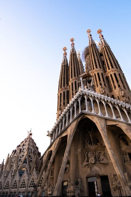 Barcelona: Sagrada Familia skip the line Guided Tour - An In-Depth Look at the Tour Experience