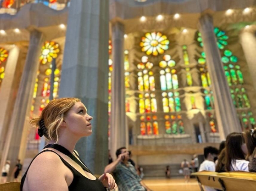 Barcelona: Sagrada Família Tour with Skip-the-Line Access - Practical Details and What to Expect