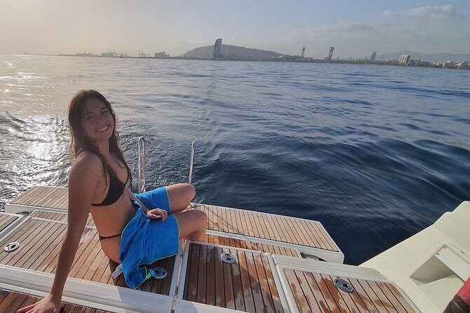 Barcelona Sailing Sunset Experience from Port Olimpic - FAQs