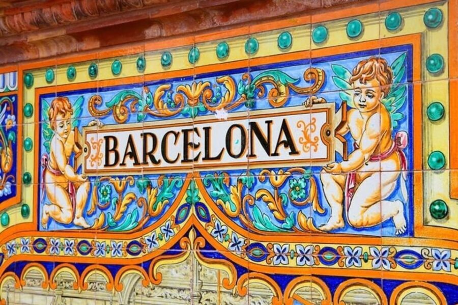 Barcelona : Street Art Walking Tour With A Guide - Deep Dive into the Itinerary