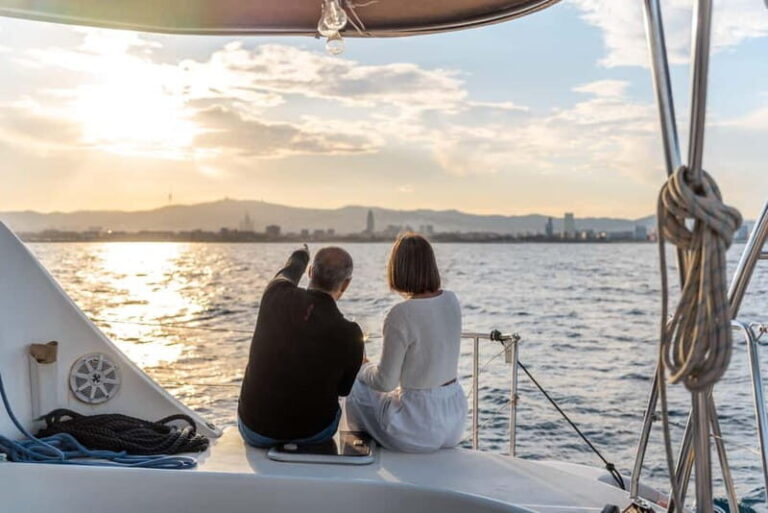 Barcelona: Sunset Catamaran Cruise with Wine and Tapa - Why You Should Consider This Cruise