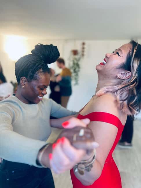 Barcelona Tango Connection with Bottomless Drinks - Value for Money and Practical Details
