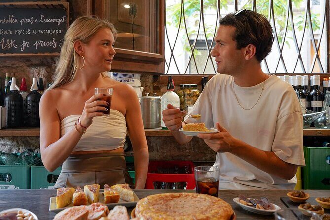 Barcelona Tapas and Wine Experience Small-Group Walking Tour - A Deep Dive into the Barcelona Tapas and Wine Experience